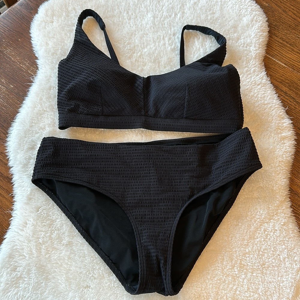 Sea level bikini - Picture 12 of 15